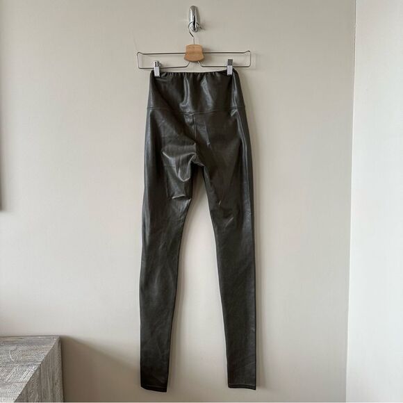 Aritzia-Wilfred Olive Faux Leather Daria Pant - Picture 5 of 14